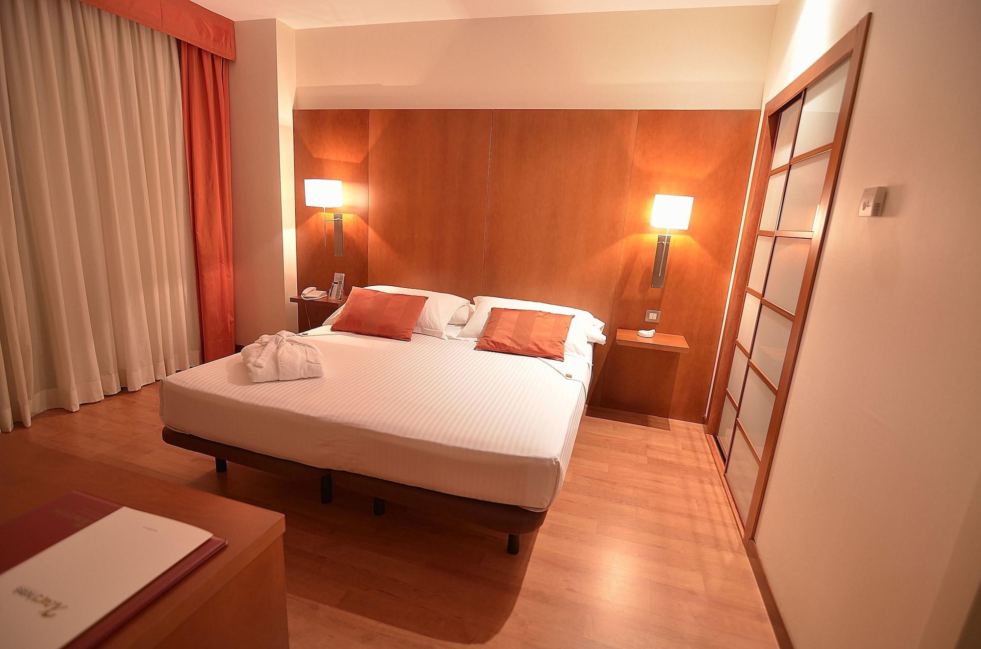 Hotel Xon'S Valencia Aldaia Eksteriør bilde